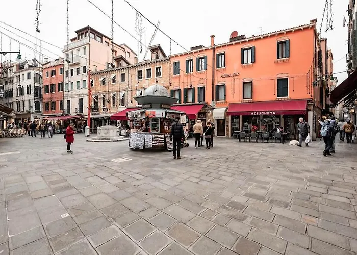 Ca' Della Corte Lucatella Piazza S.marco Appartement Venetië